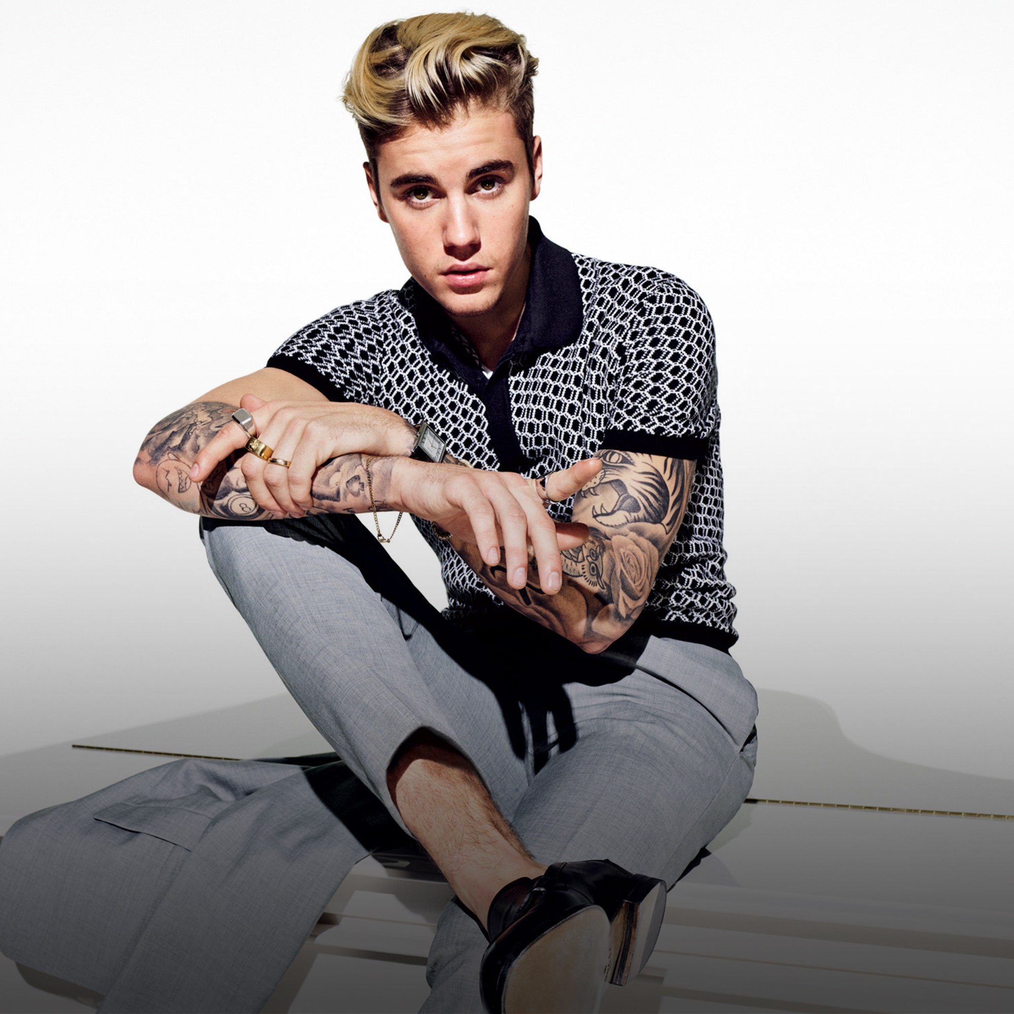 Photo of Canadian pop singer and artist Justin Bieber.